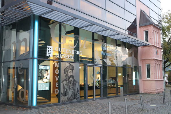 Das Gutenberg-Museum an seinem Interimsstandort, zu Gast im Naturhistorischen Museum Mainz